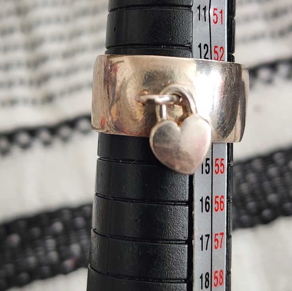 Vintage size 7 Mark Wasserman Samara
